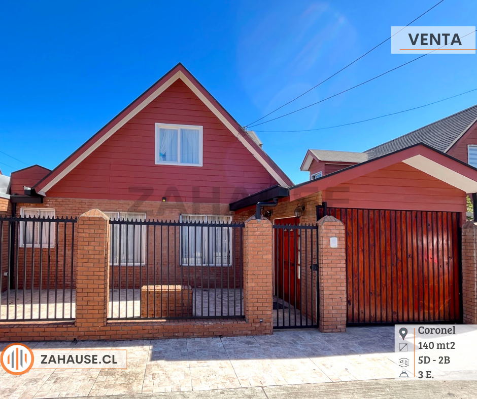 Amplia casa en venta 5D3B en Coronel
